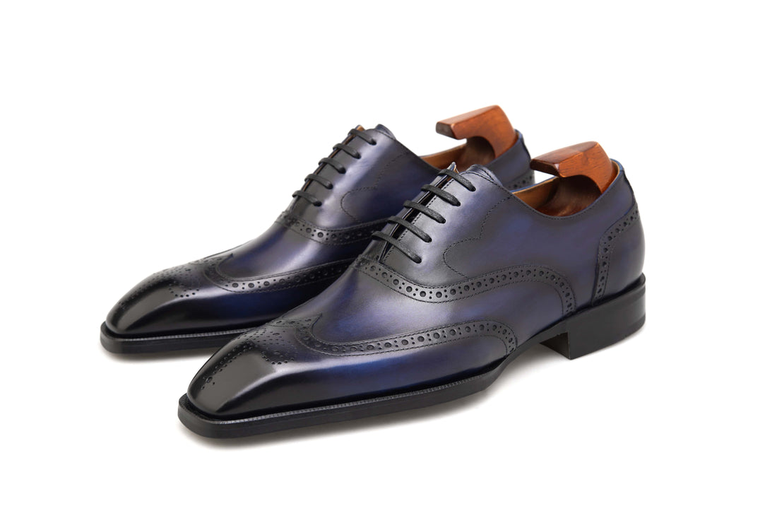 BLUE WINGTIP BROGUE OXFORD LACEUPS
