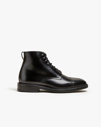 TYLER | BLACK LACES CALF LEATHER BOOTS