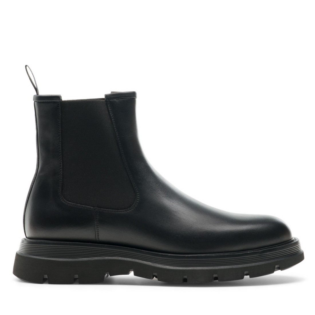 COMFORTABLE | BLACK CHUNKY CHELSEA BOOTS