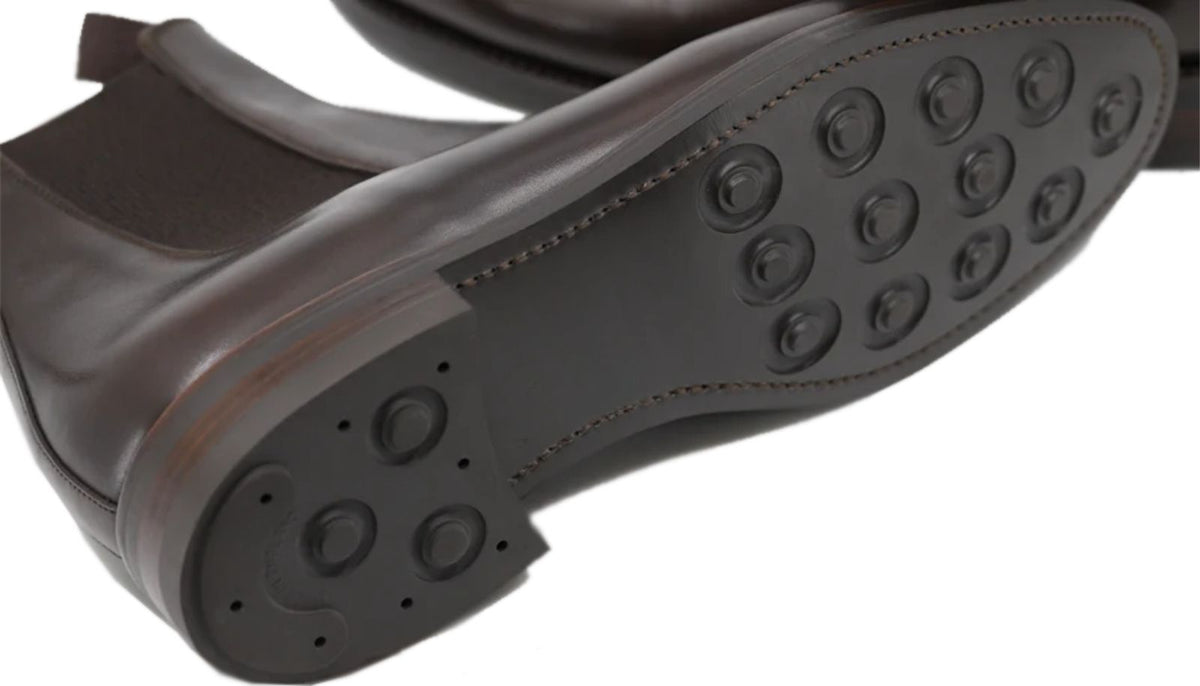 THE ESSENTIAL DAINITE SOLE