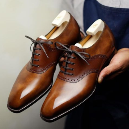 BROWN LEATHER OXFORD WITH FLAT LACES