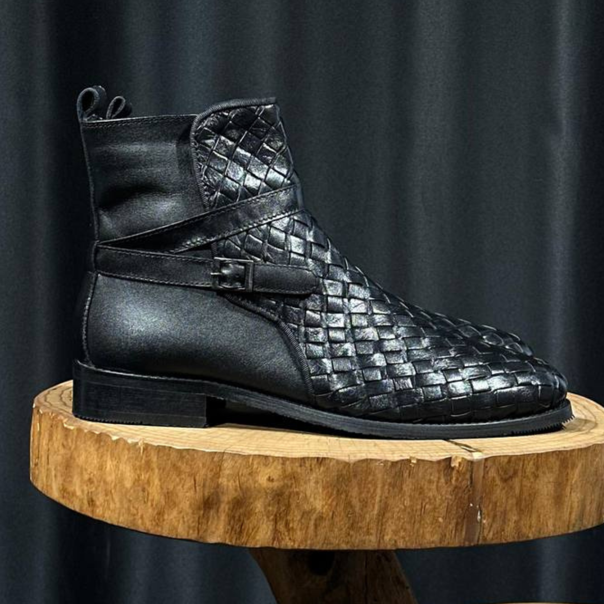 BLACK WOVEN LEATHER BOOTS