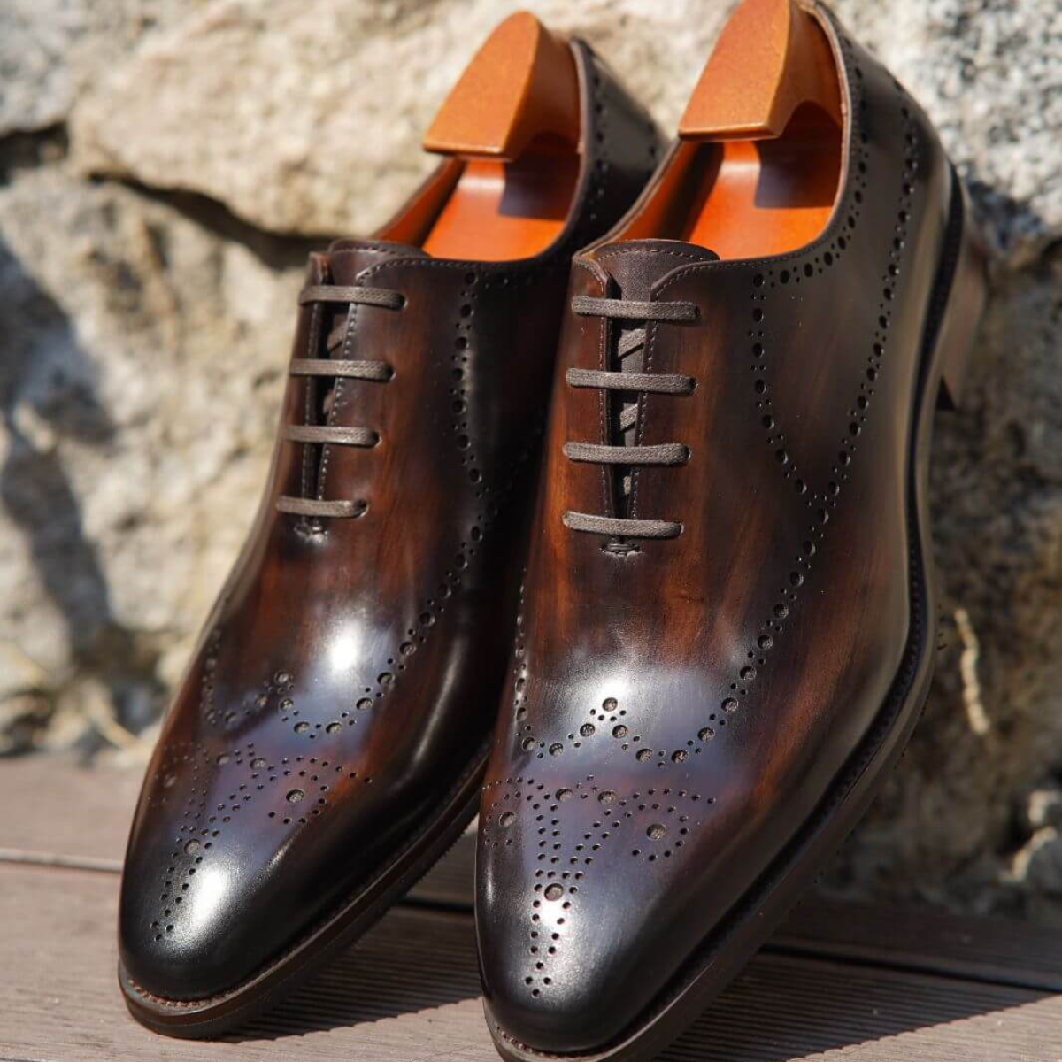 CLASSIC BURNISHED BROWN BROGUE OXFORD LACEUPS