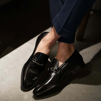 CLASSIC BLACK HORSEBIT LOAFERS