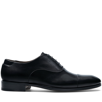 RON | BLACK LACEUPS