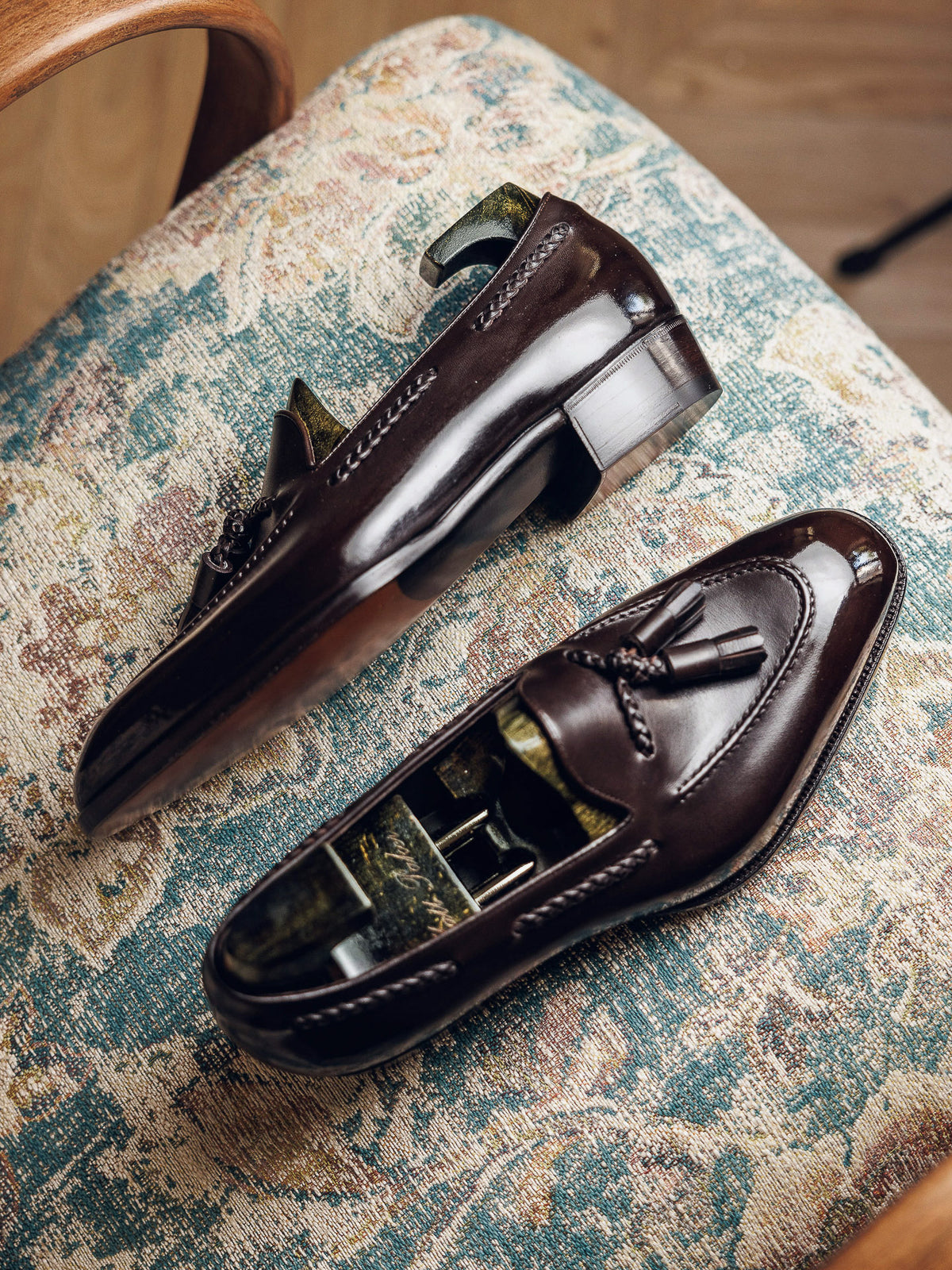 ED101 | BROWN TASSEL LOAFERS