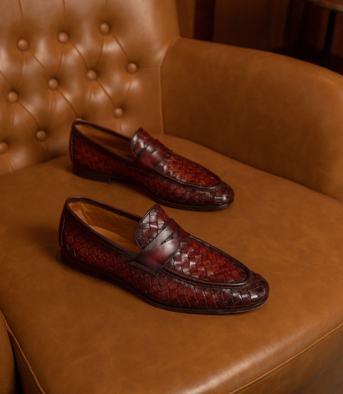HANDWOVEN | BROWN LEATHER LOAFER