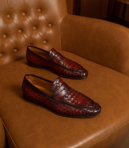 HANDWOVEN | BROWN LEATHER LOAFER