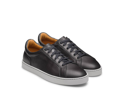 Aero 21 - grey leather Sneakers