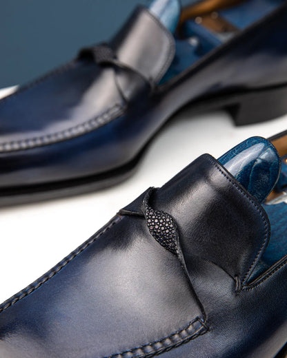 THE LEON - BLUE LOAFERS WITH MILLED TASSEL