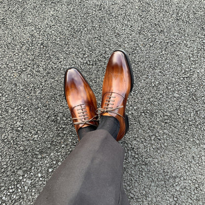 LUXURY WINGTIP OXFORD | TAN CRUST LEATHER