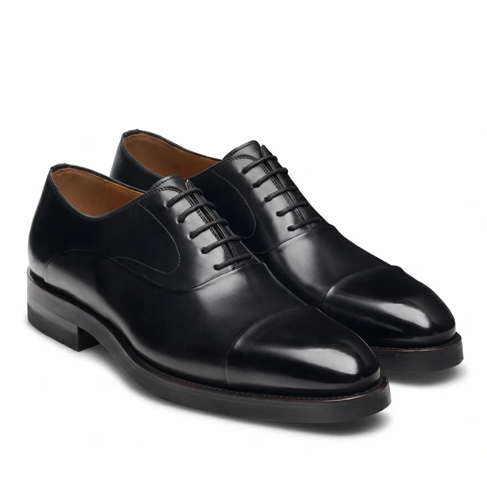 OSLO - LIGHTWEIGHT BLACK LACE UPS