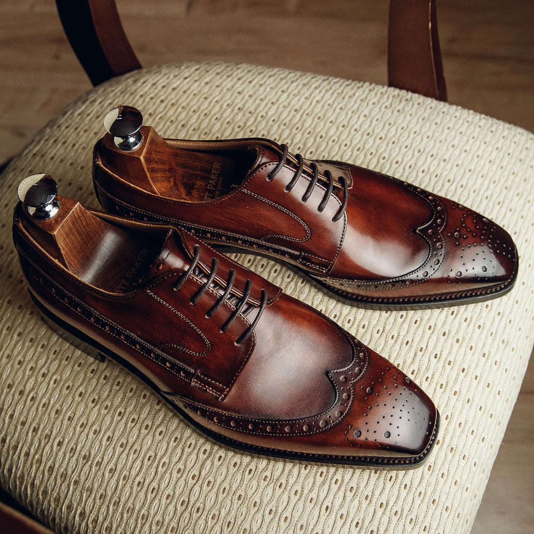 DERBY WINGTIP  BROGUES | PATINA FINISH