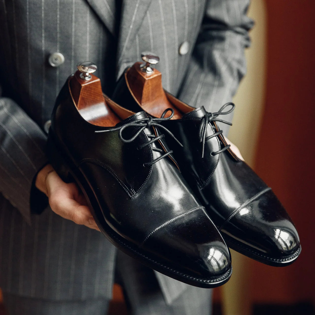 CUT-OFF TOE DERBY | PATINA FINISH